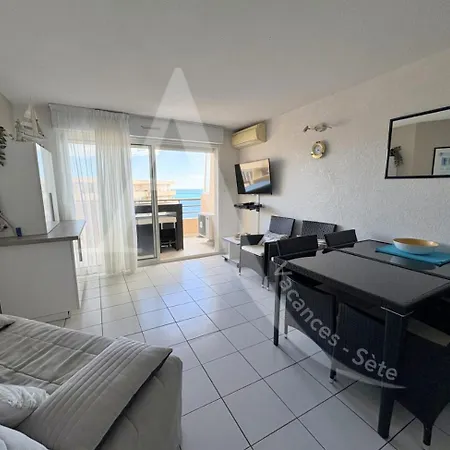 1 Garage Piscine A 100 Metres Sete